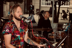 Live music at Leopold Square: The Big Swing Event