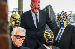 Nick Lowe and Los Straitjackets