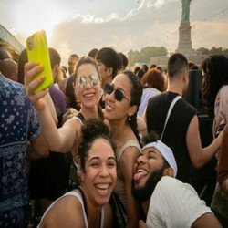 Pride March 2025 Parade Nyc After Party Sunset Cruise Lgbtqia+ Cruise - Sunday June 29 w/ Dj, Drinks