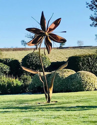 Sculpture at Leeds Castle: A Botanical Showcase