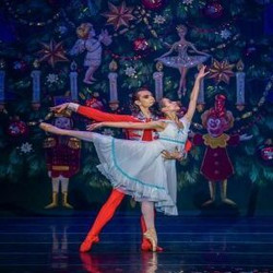 The Nutcracker: International Ballet Stars in Siginaw, Mi!
