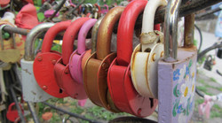 *online* Reweirding: Love-Locks – The History and Heritage of a Contemporary Custom