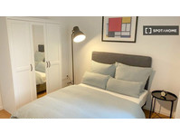 Habitación en el elegante apartamento de 2 dormitorios… - Za iznajmljivanje