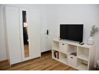 Modern studio apartment for up to four people close to the… - For Rent
