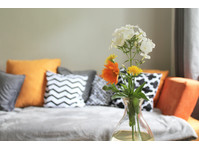 Beautiful Garden Apartment at Stadtpark - For Rent