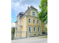Beautiful Garden Apartment at Stadtpark - For Rent