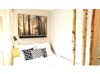 ☆ Small studio apartment with terrace / App. WALD by TILLY ☆ - Te Huur