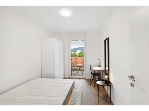 Waagner-Biro Straße - - Apartamente