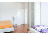 Central Apartment in Linz – Perfect for Singles or Couples - For Rent