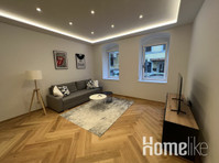 Stylish building and quiet downtown location - Apartmány