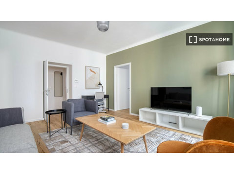 Apartamento de 2 dormitorios en alquiler en Viena, Viena - Korterid