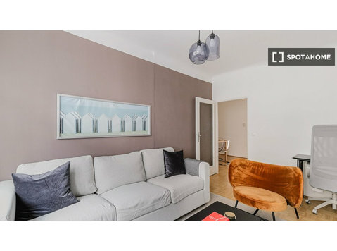 Apartamento de 3 dormitorios en alquiler en Viena - Korterid