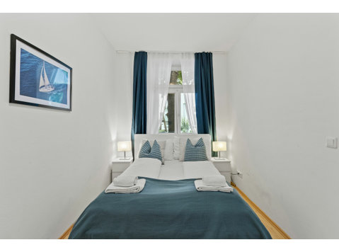 1 Bedroom Garden Apartment near Schönbrunn - Cho thuê