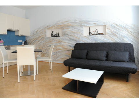 Schönes, modernes Apartment nahe Stadtzentrum (Wien) - Zu Vermieten