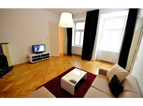 Helles, modern möbliertes Kurzzeit-Apartment, neben… - Zu Vermieten