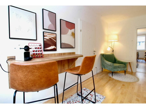 Central Vienna Charm: Comfortable 3-BR Stay - Aluguel