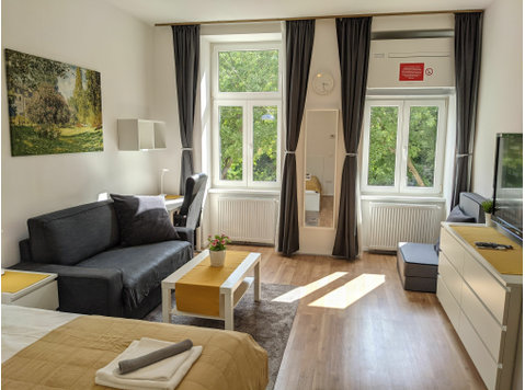 ClearVueHome - Green Studio 10min to Vienna Center - For Rent