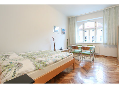 Farbenfrohes, helles Apartment für 4 Personen - K pronájmu