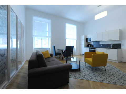 Stilvolle und moderne Wohnung zentral gelegen - Zu Vermieten