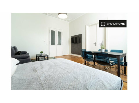 1-bedroom apartment for rent in Gumpendorf, Vienna - Apartments