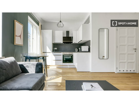 Mariahilf, Viyana'da kiralık 1 yatak odalı daire - Apartman Daireleri