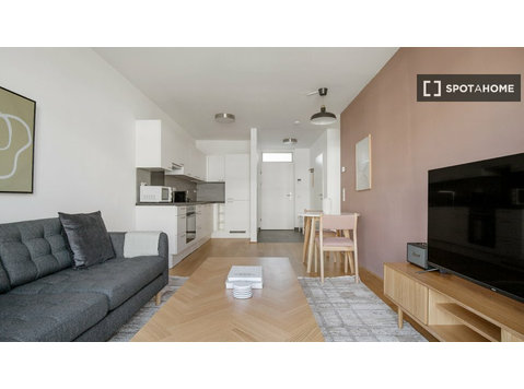 Apartamento de 1 dormitorio en alquiler en Viena - Pisos