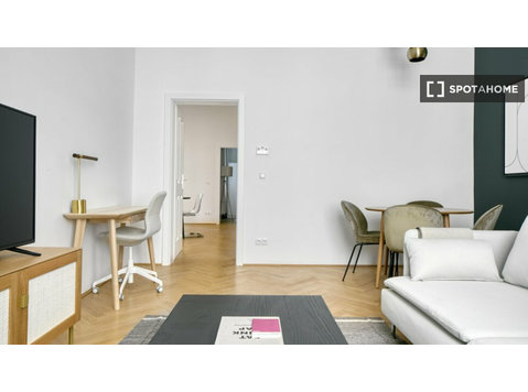 Apartamento de 2 quartos para alugar em Lichtental, Viena - Apartamentos