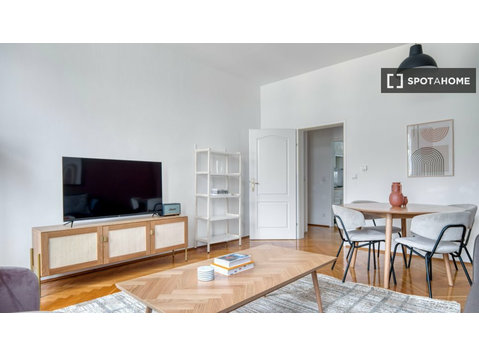 Apartamento de 2 dormitorios en alquiler en Viena - Pisos
