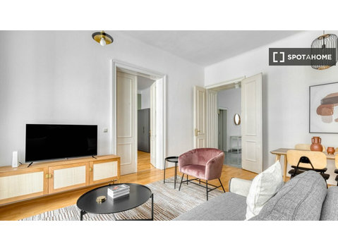 Apartamento de 2 dormitorios en alquiler en Viena - Pisos