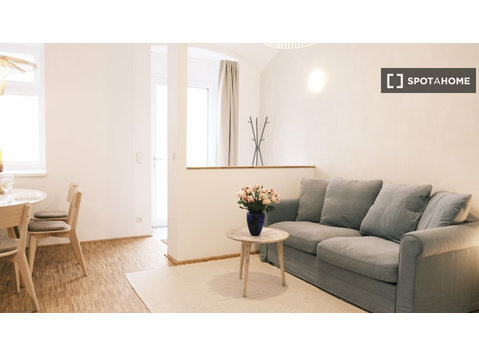 Apartamento de 2 dormitorios en alquiler en Viena - Pisos