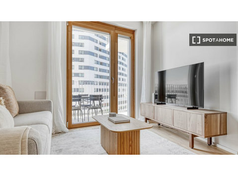 Apartamento de 3 quartos para alugar em Viena, Viena - Apartamentos