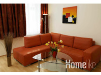 Bright and modern Comfort Business Apartment suitable for… - 公寓