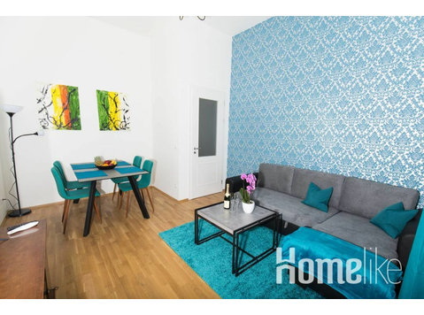 Cozy Home - großzügige 2 Zimmer Altbauwohnung - Wohnungen
