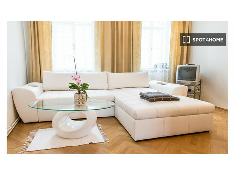 Excellent 1-bedroom apartment in Hernals, Vienna - Apartments