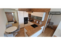 Luxury 1-bedroom apartment Prater with rooftop pool