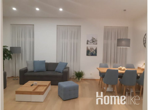 Modern 3 room apartment in a central location - Apartmani