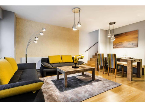 SERVICED 3-BEDROOM APARTMENT – MESSE PRATER - Apartman Daireleri