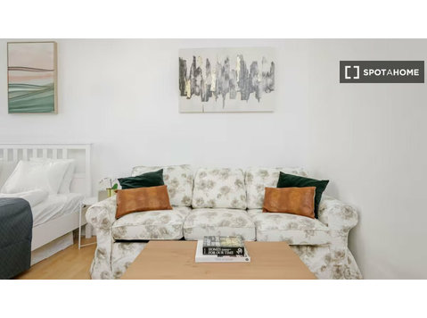 Fasanviertel, Wien'de kiralık stüdyo daire - Apartman Daireleri