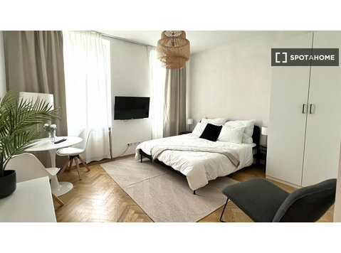 Studio for rent in Vienna - Apartments