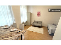 Studio for rent in Vienna