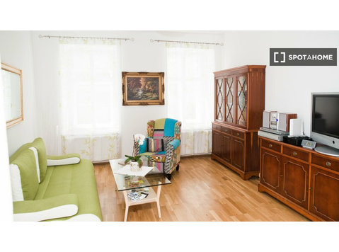 Zeitlose 1-Zimmer-Wohnung in Hernals, Wien - Wohnungen