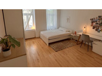 2 ROOM APARTMENT IN WIEN - 18. BEZIRK - WÄHRING, FURNISHED,… - Serviced apartments