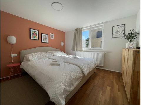 Creative living retreat in the middle of Dornbirn - Za iznajmljivanje