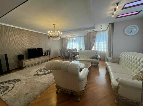 3 bedroom apartment near Port Baku Residence. - குடியிருப்புகள்  