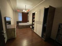 Close to Port Baku. 3 rooms for rent - Appartements
