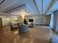 Exclusive offer ! Port Baku residence . 6 rooms - 	
Lägenheter