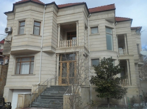 Luxurious villa close to Hyatt Regency - Apartments