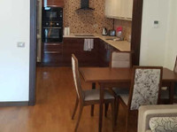 Rent a luxury apartment in the Port Baku, 3 rooms - 公寓