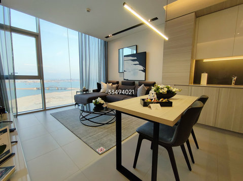 Great interior+brand new+sea view+artificial beach - Byty