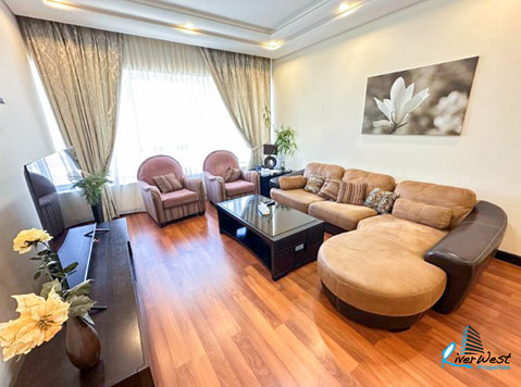 Beautiful Fully Furnished 02 Br Spacious Layout - اپارٹمنٹ